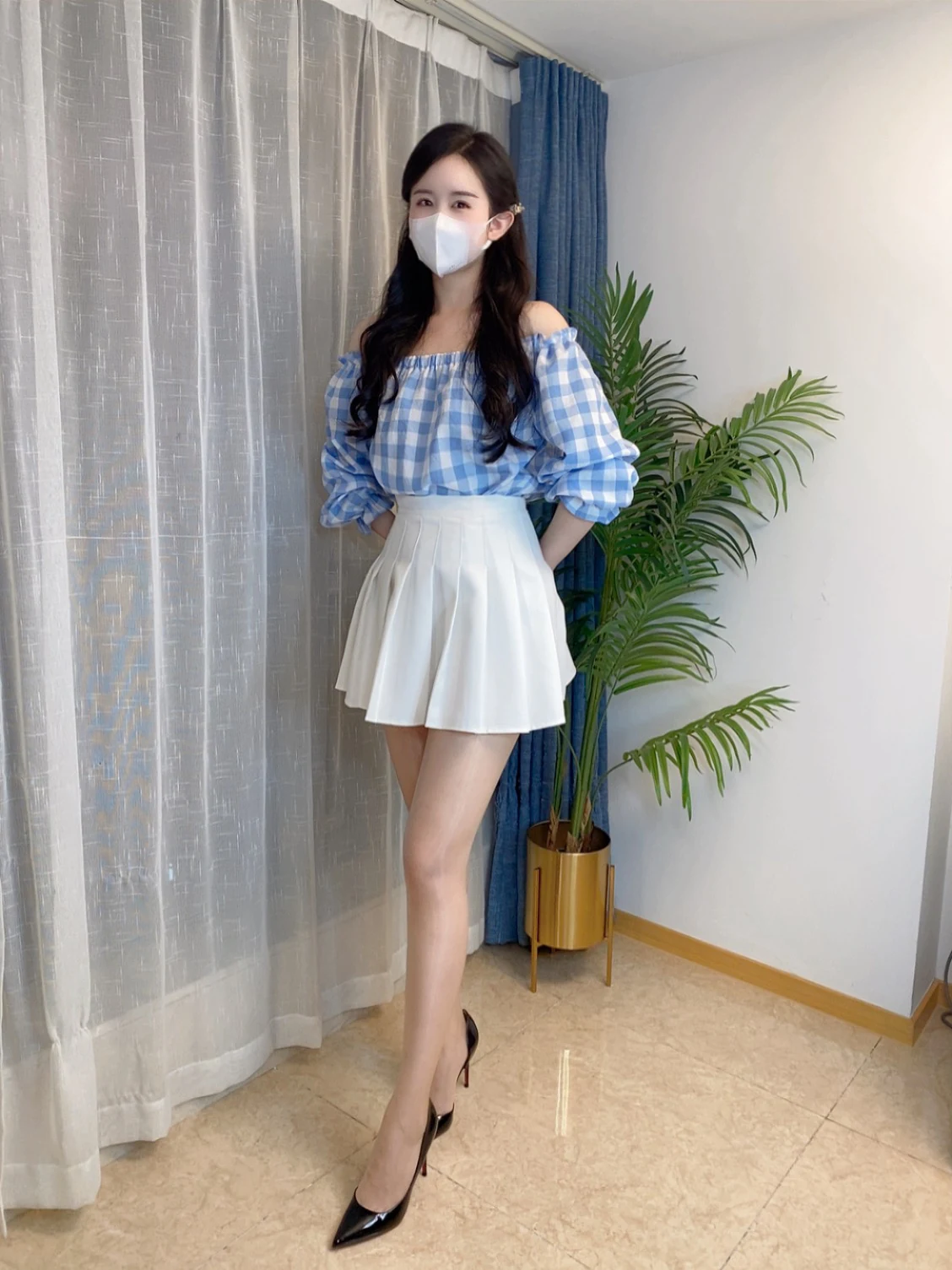 软妹小九九 – 虾线油亮 37P